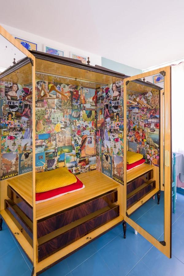 Night Galleria Holiday Home - Bed & Art In Burano - The Pink House Luaran gambar